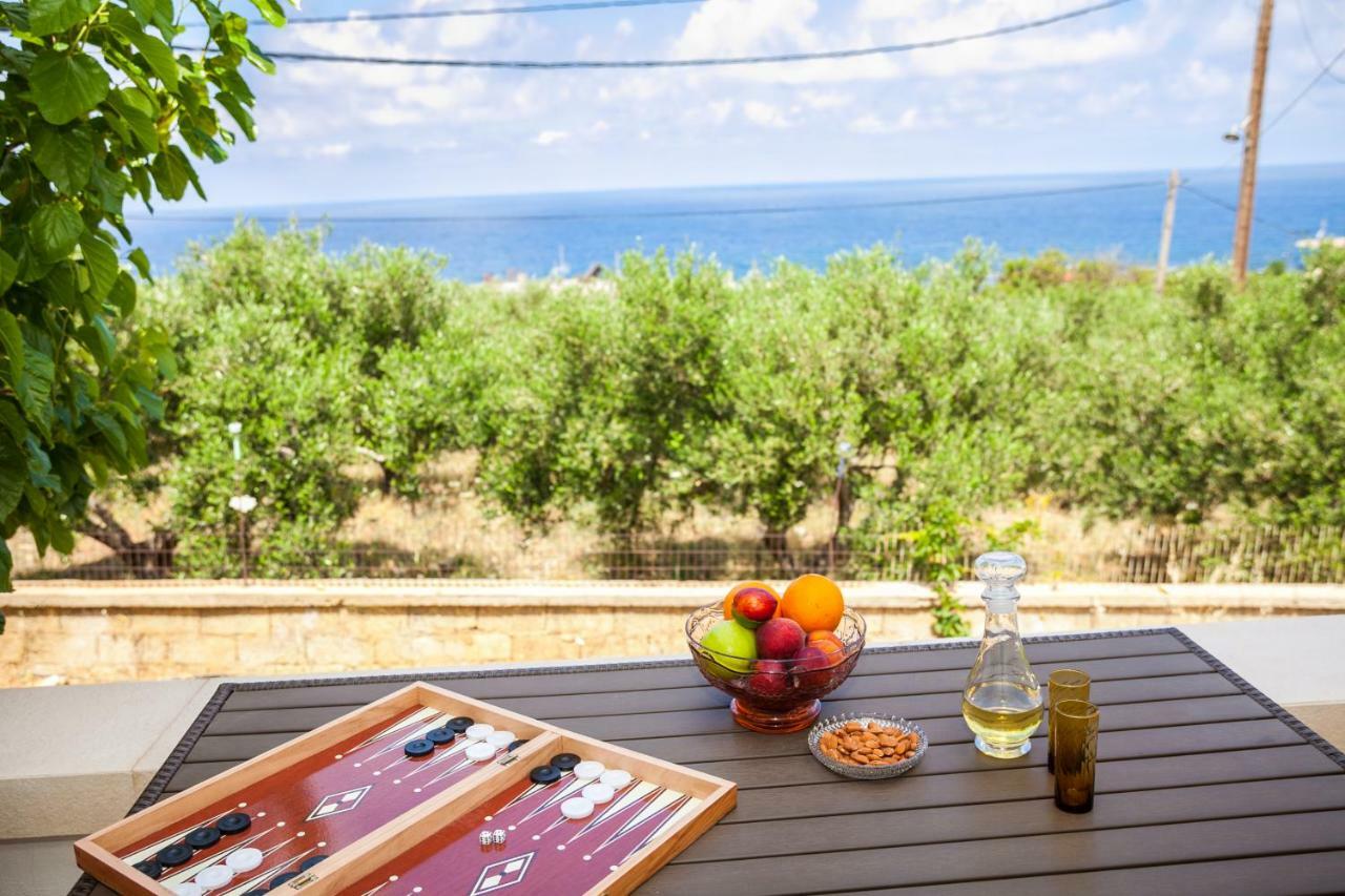 Вилла Tranquility House Livadia  Экстерьер фото